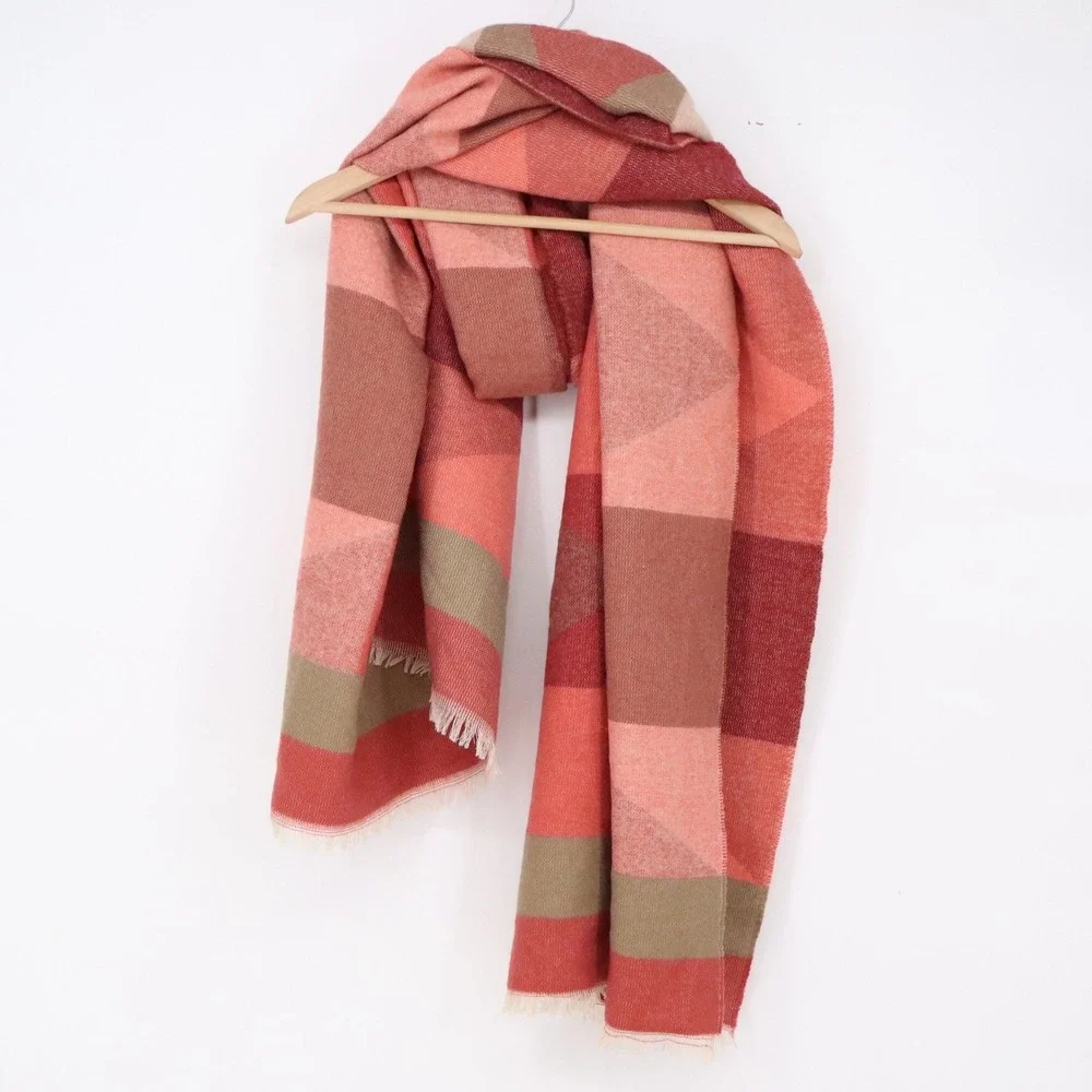 Unbranded Scarf Womens OS Geometric Colorblock Red Orange Fringed Excellent